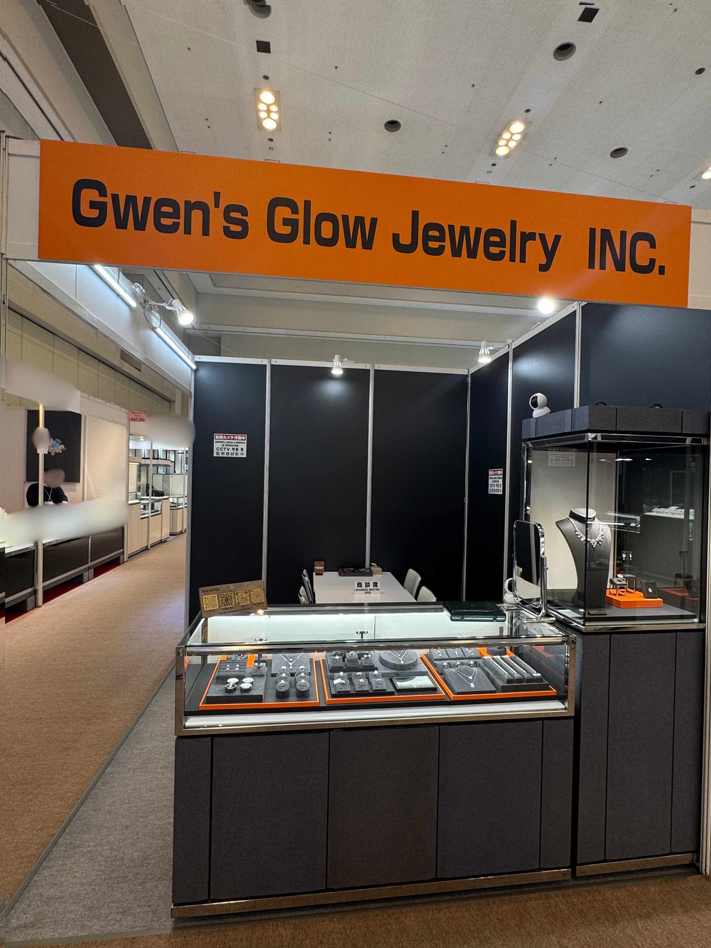 Gwen’s Glow Jewelry Inc. exhibition booth at International Jewellery Kobe